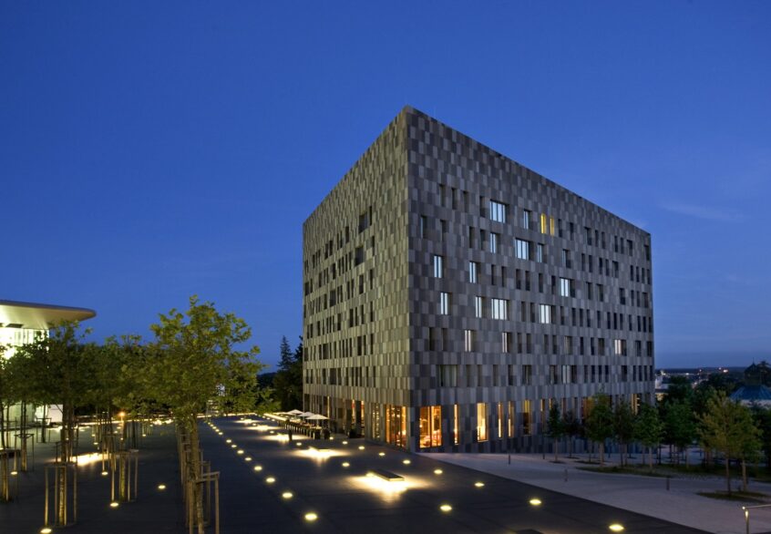 MeliaLuxemburg Bureau 20Clemes 007.1506067730.8715